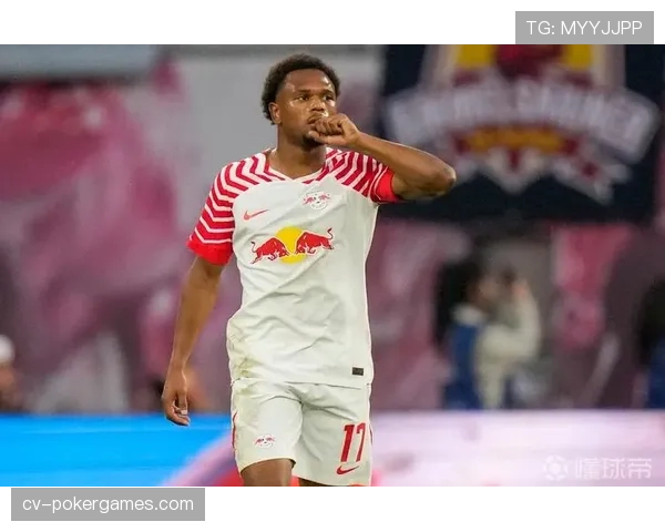 莱比锡主力前锋奥蓬达训练中轻伤，出战法兰克福成疑